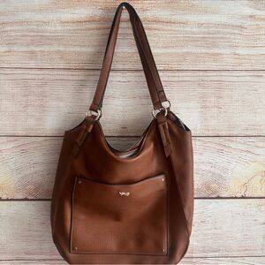 Elegant Brown Leather Shoulder Bag